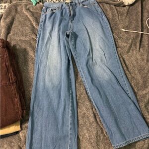 Universal Thread Denim Blue Wide Leg Jeans